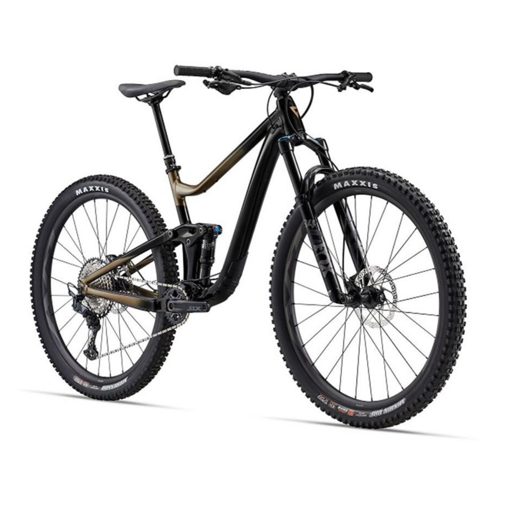 Giant Trance 1 2025
