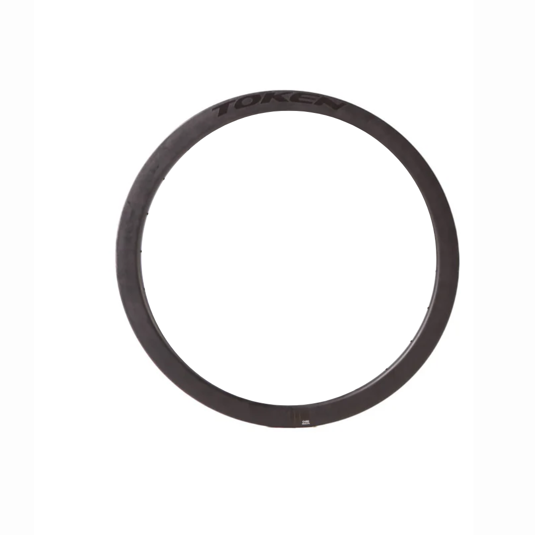 Token C45D Resolute Carbon Rim 24 hole