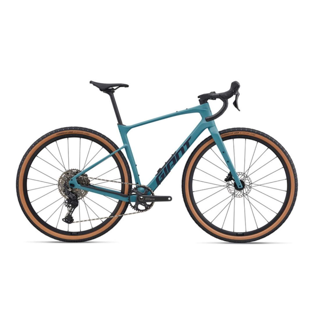 Giant Revolt Adv 3 2026